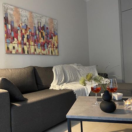 Green&Grey Apartment Кавала Екстериор снимка